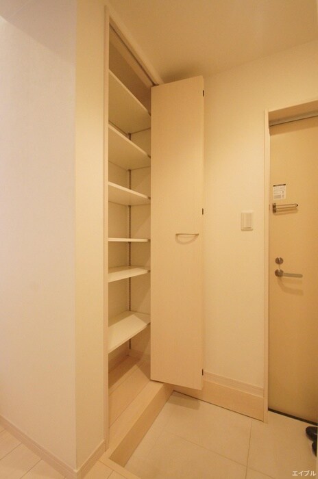 物件内観写真20　(玄関)