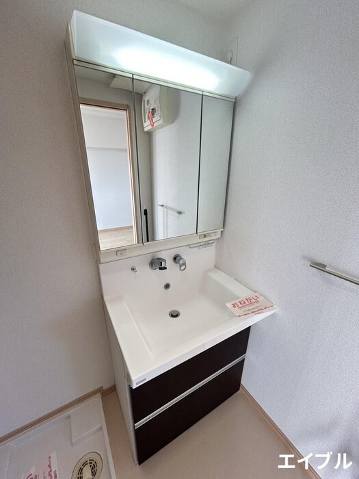 物件内観写真12　(洗面)