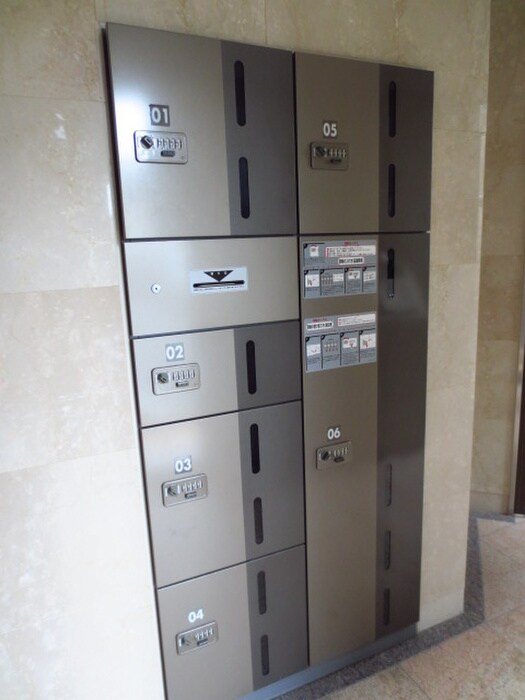 物件外観写真3　(建物設備)