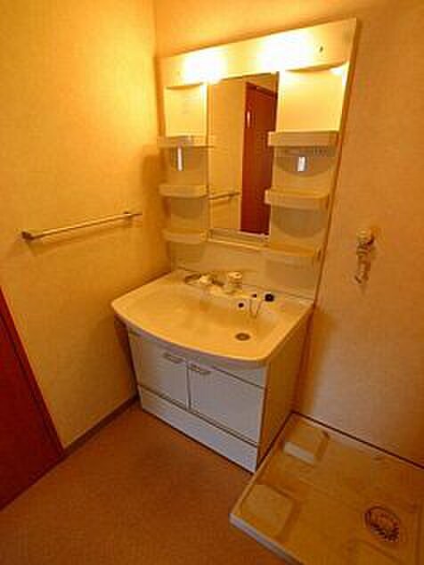 物件内観写真11　(洗面)