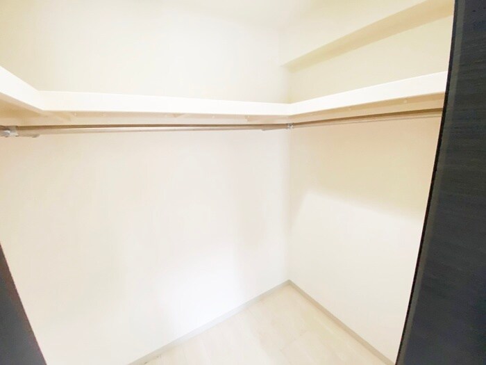 物件内観写真11　(収納)