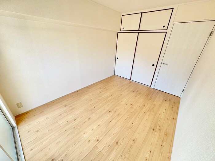 物件内観写真9　(居室)