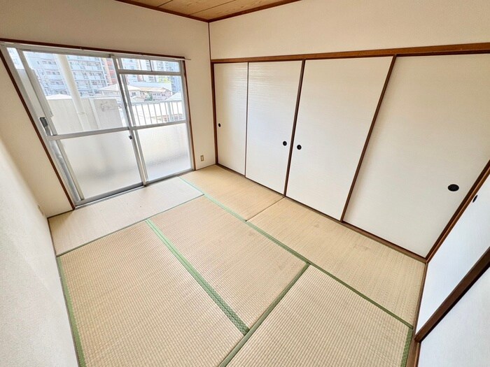 物件内観写真10　(居室)