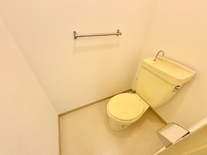物件内観写真13　(トイレ)