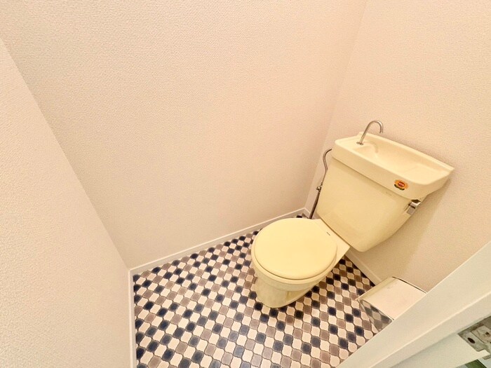 物件内観写真13　(トイレ)