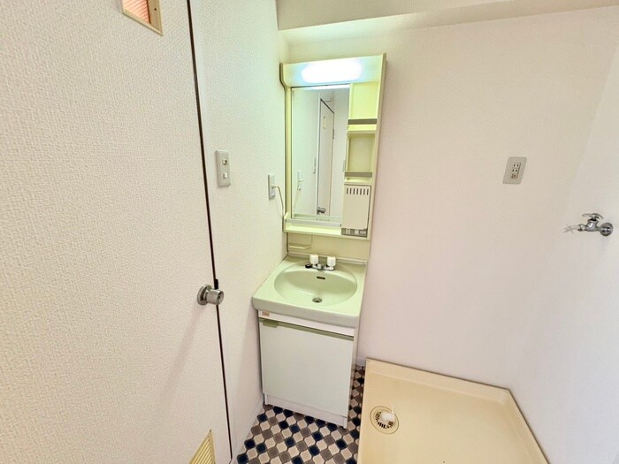 物件内観写真14　(洗面)