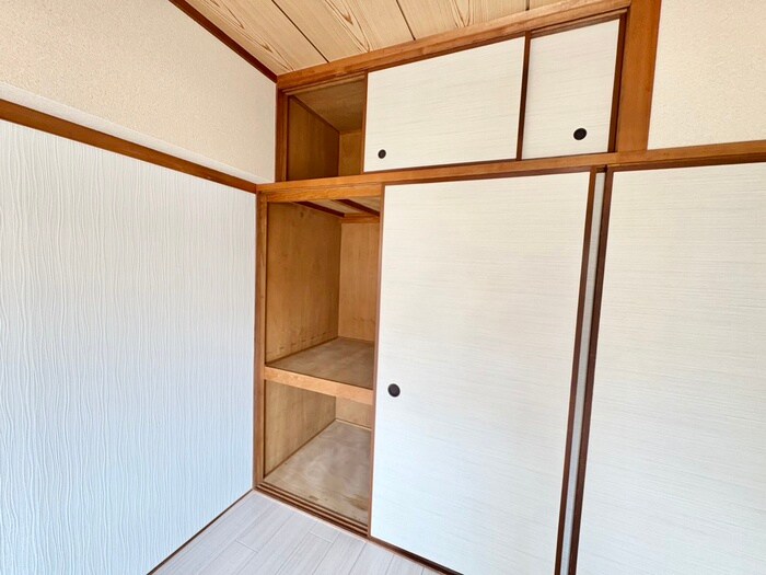 物件内観写真15　(収納)