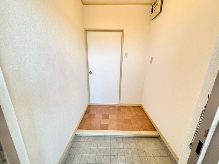 物件内観写真20　(廊下)