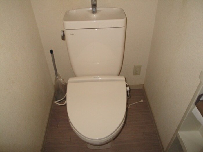 物件内観写真10　(トイレ)