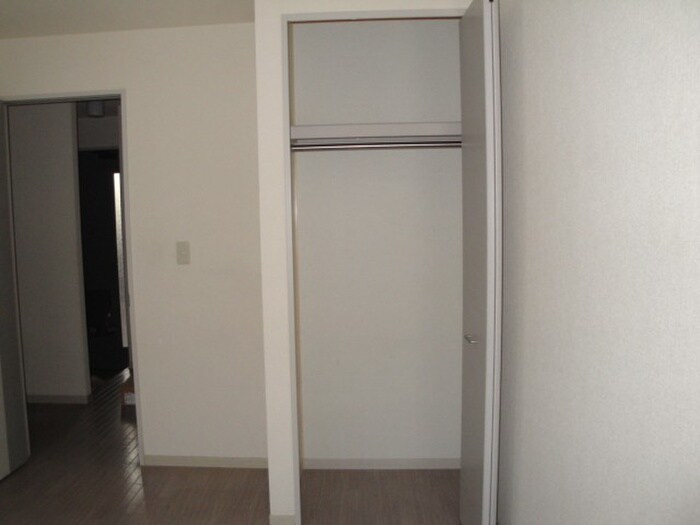 物件内観写真14　(収納)