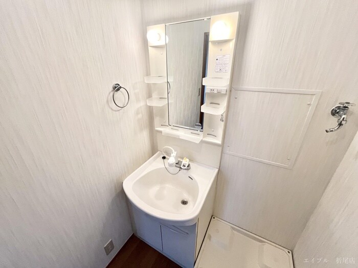 物件内観写真8　(洗面)