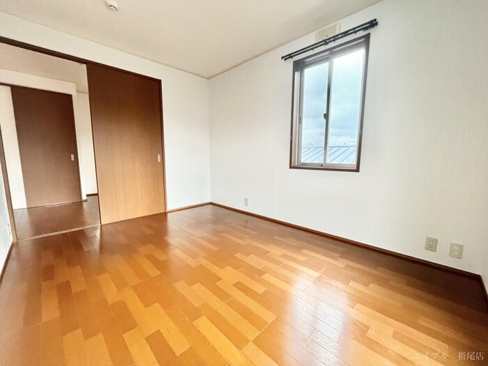 物件内観写真14　(居室)