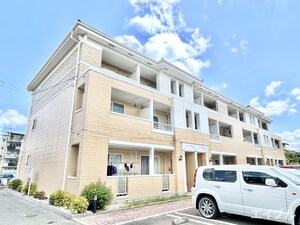 カリオンＡ棟外観写真