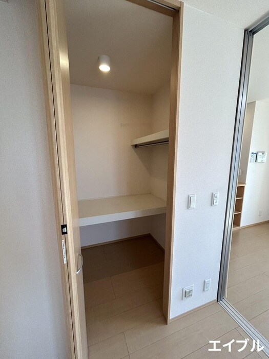 物件内観写真16　(収納)