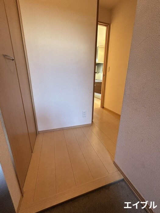 物件内観写真21　(玄関)