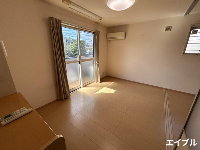 物件内観写真22　(居室)