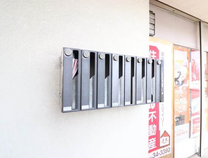 物件外観写真4　(建物設備)