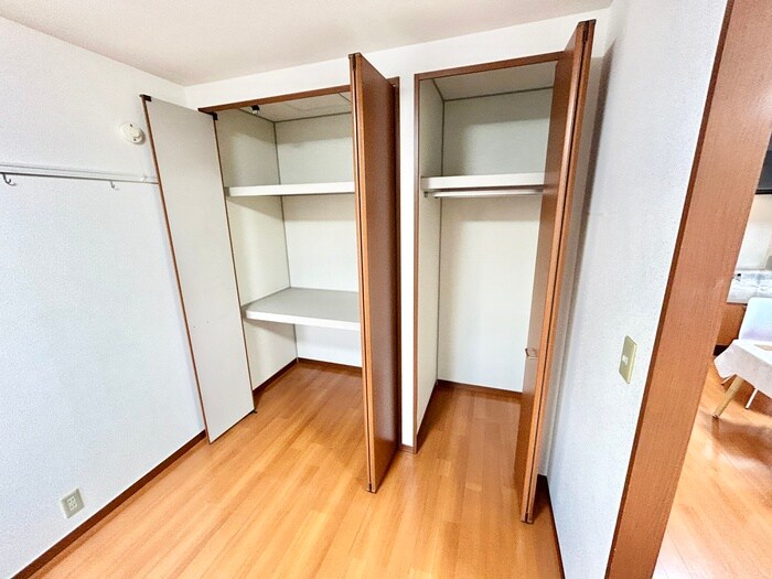 物件内観写真8　(収納)