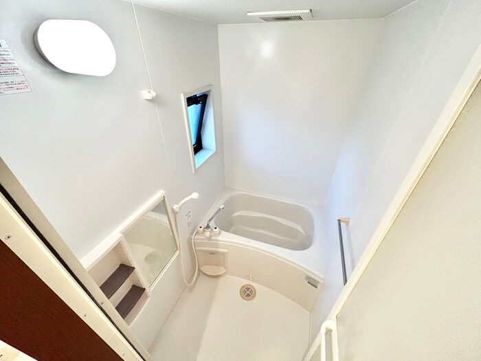 物件内観写真12　(バス／シャワールーム等)