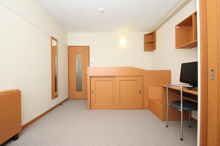 物件内観写真5　(居室)