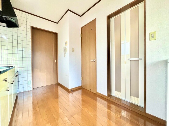 物件内観写真14　(内観写真)