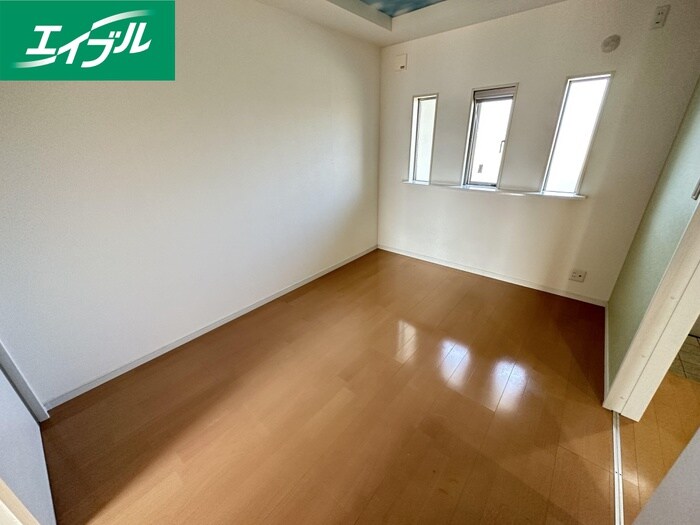 物件内観写真9　(内観写真)