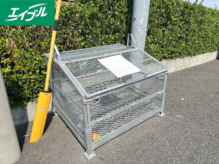 物件外観写真3　(建物設備)