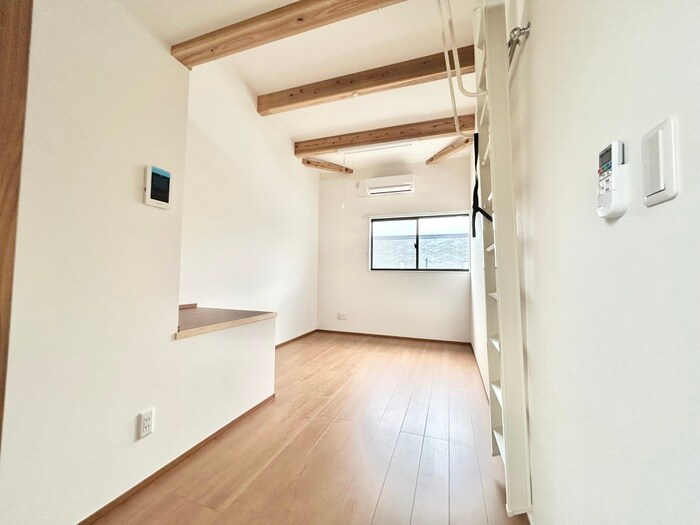 物件内観写真3　(居室)