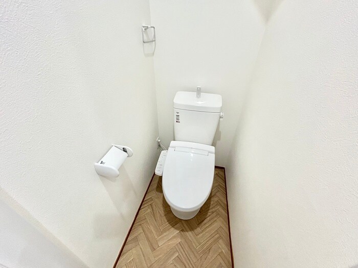 物件内観写真6　(トイレ)