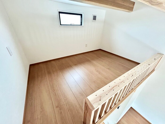 物件内観写真17　(ロフト)