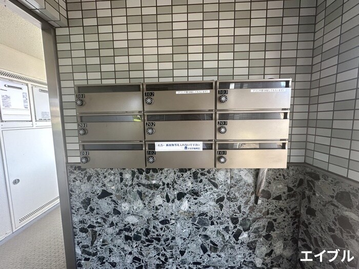 物件外観写真6　(建物設備)