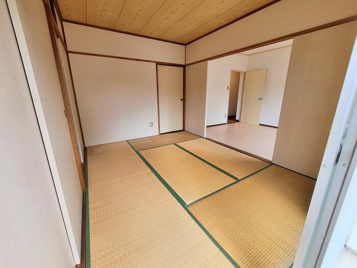 物件内観写真6　(居室)