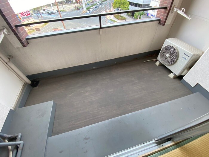 物件内観写真12　(ベランダ・バルコニー)