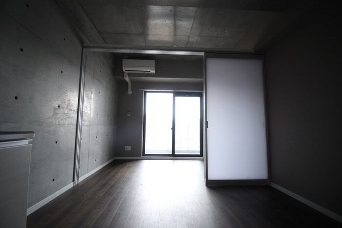 物件内観写真19　(居室)