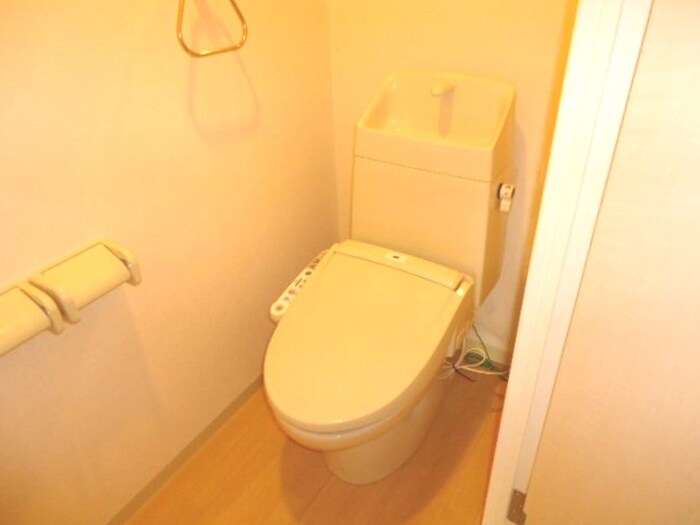物件内観写真11　(トイレ)
