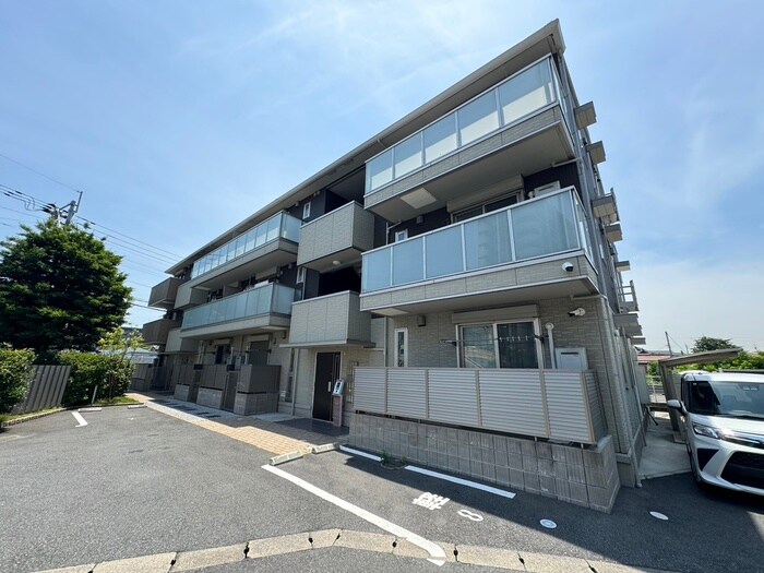 物件外観写真1　(外観写真)