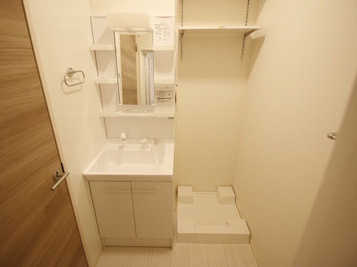 物件内観写真10　(洗面)