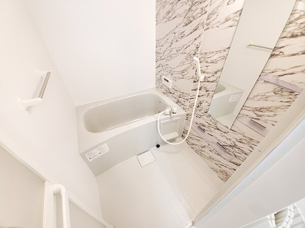 バス／シャワールーム等