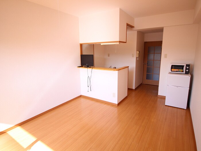 物件内観写真3　(居室)