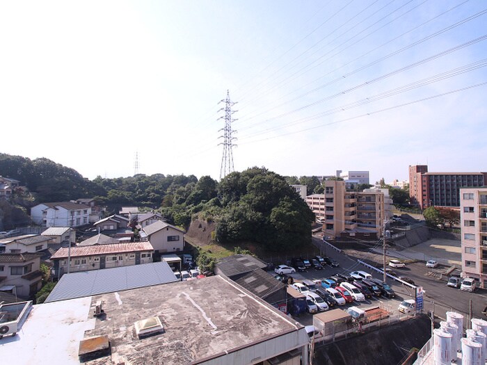 物件内観写真14　(室内からの展望)