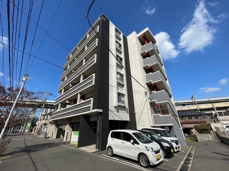 アミュゼ西小倉外観写真