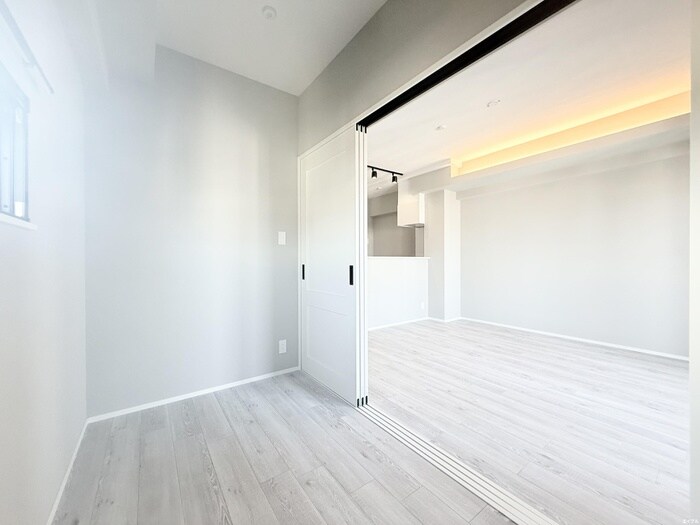 物件内観写真11　(居室)