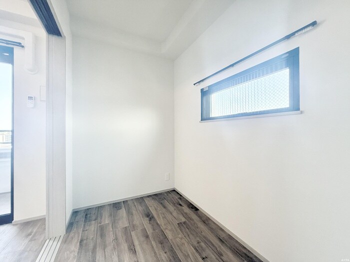 物件内観写真12　(居室)