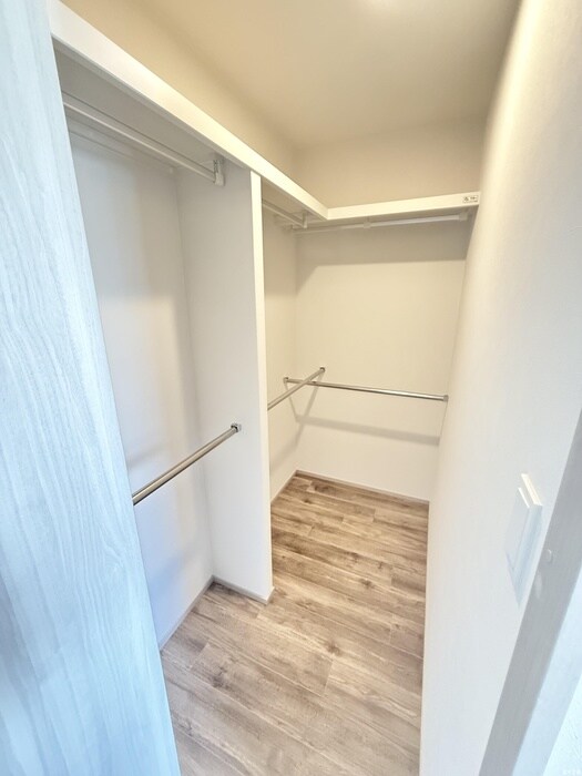 物件内観写真12　(収納)