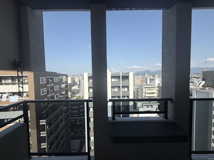 物件内観写真22　(室内からの展望)