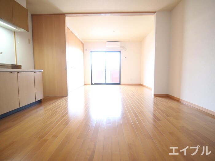 物件内観写真7　(居室)