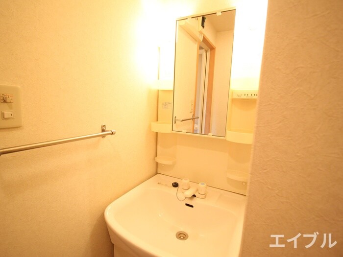 物件内観写真11　(洗面)