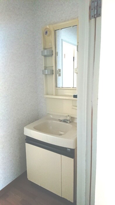 物件内観写真9　(洗面)