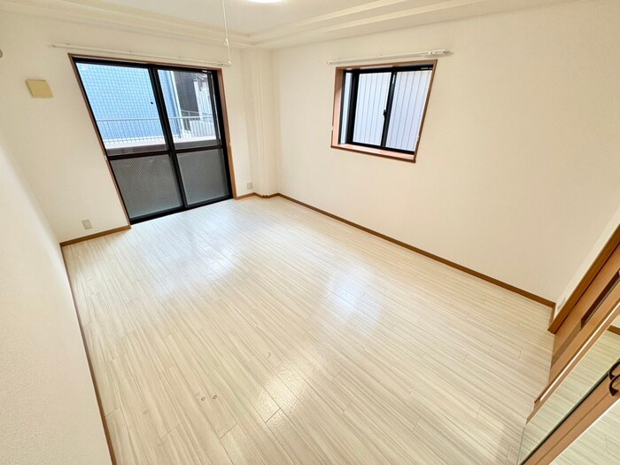 物件内観写真5　(居室)