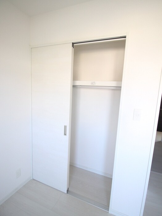 物件内観写真11　(収納)